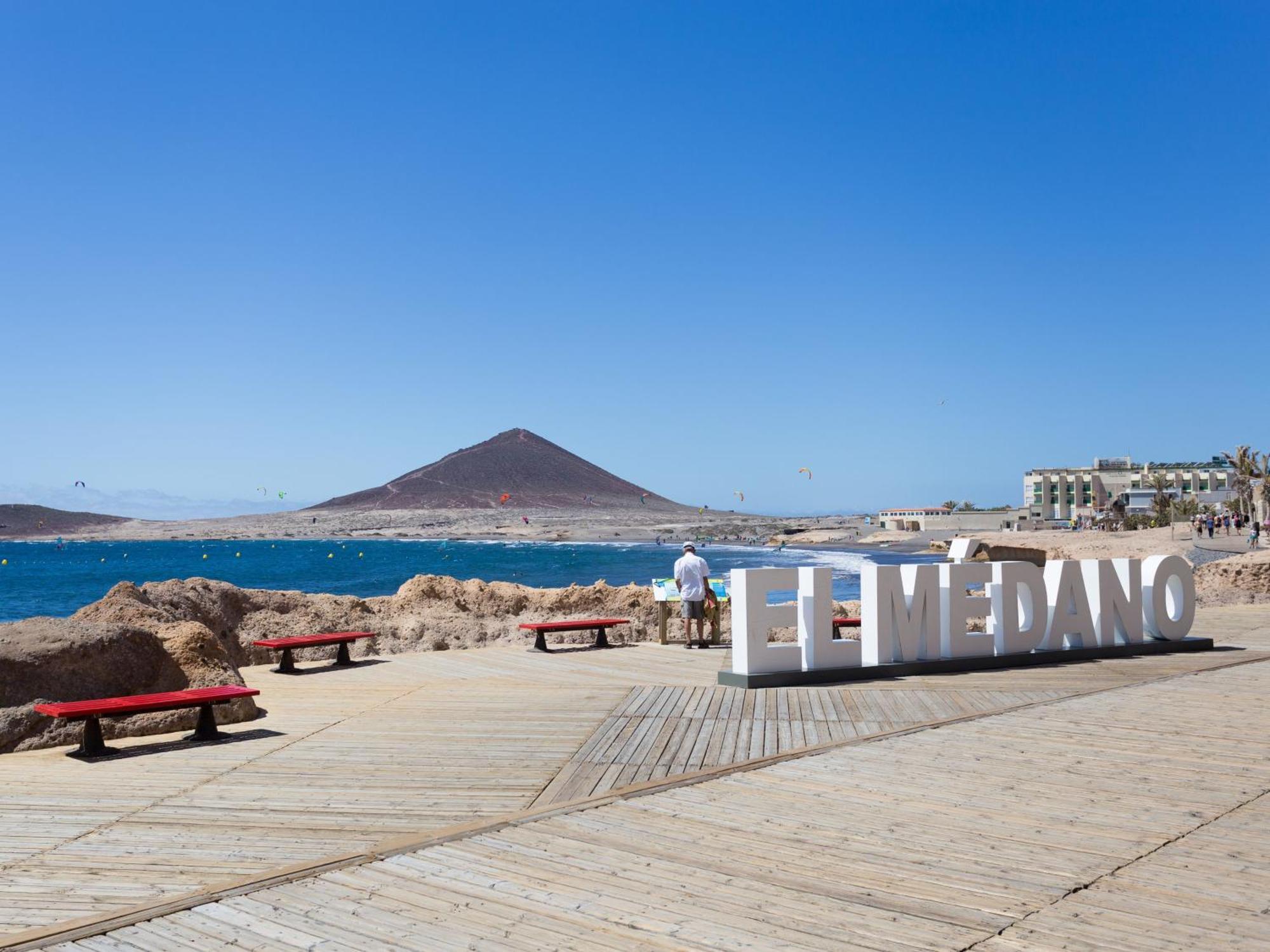 Live Medano Casanova Frente A La Playa Apartment El Medano  Exterior photo